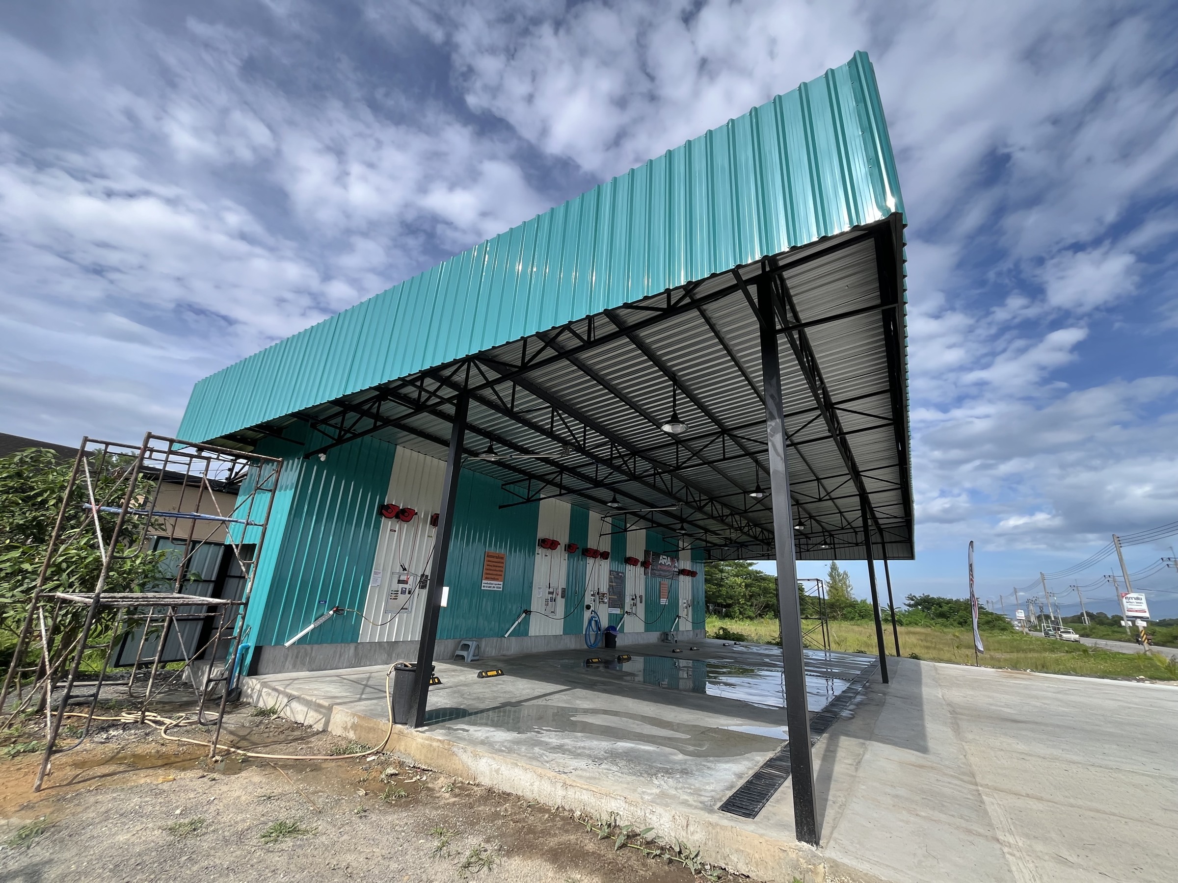 Self-Service Car Wash - Site photograph 08