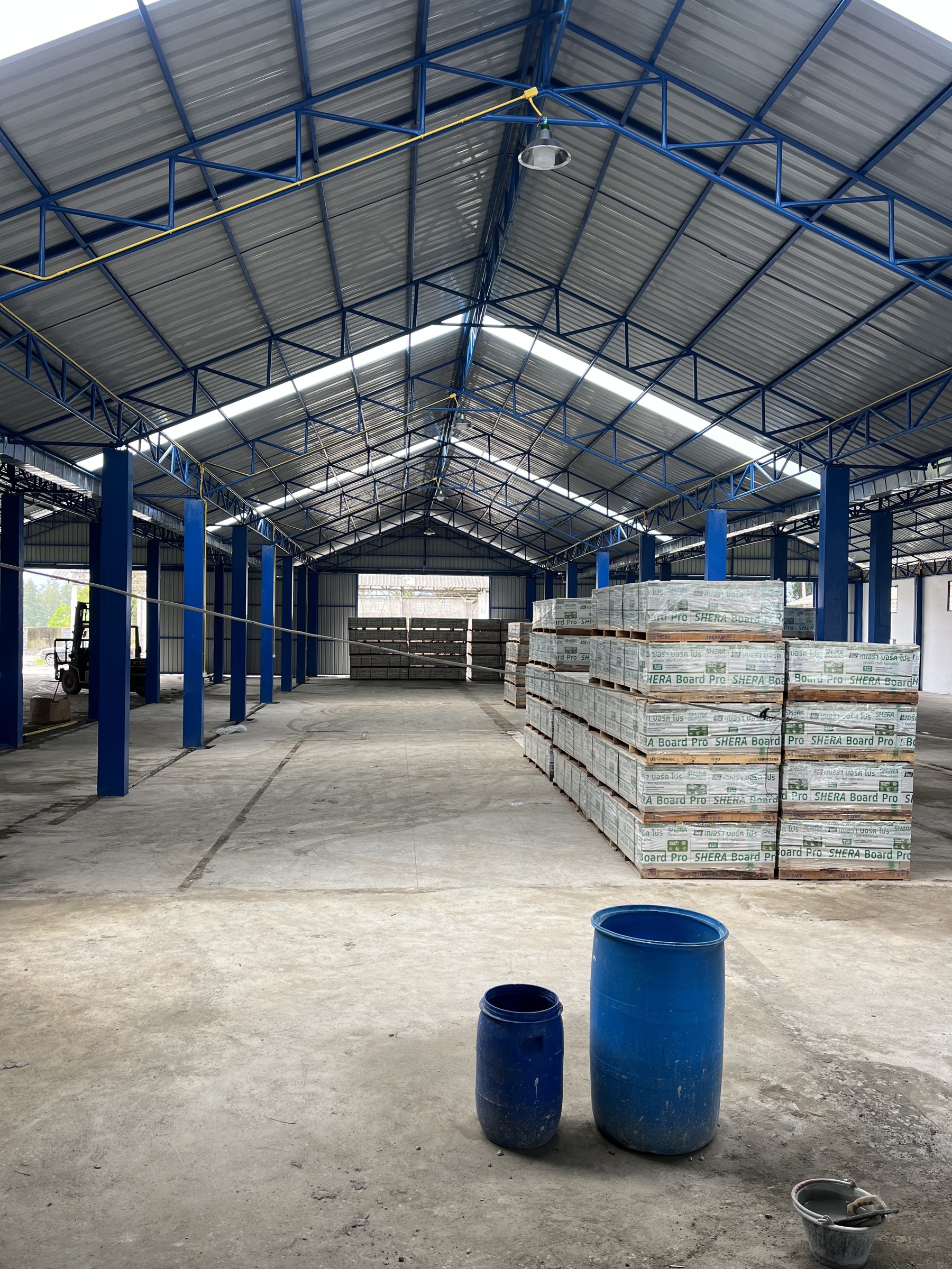Factory Renovation - Tha Phae - Interior storage bays and roof structure